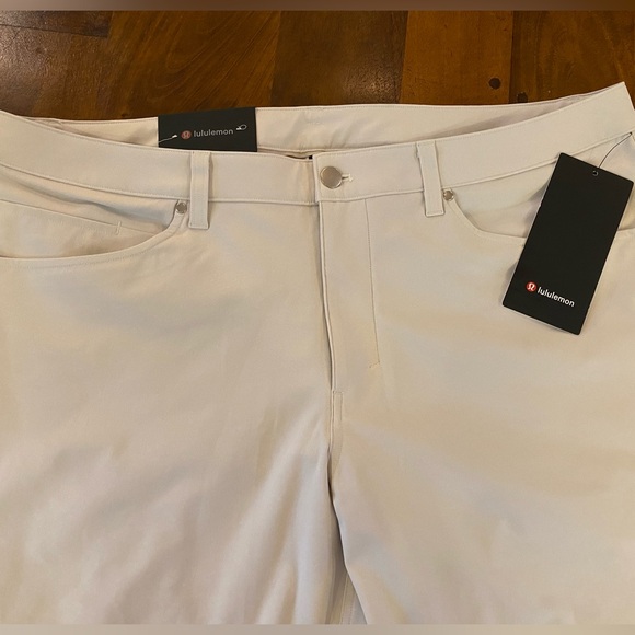 Lululemon ABC Pant Classic Fit Mens 38 x 34 New with Tags - Picture 4 of 10